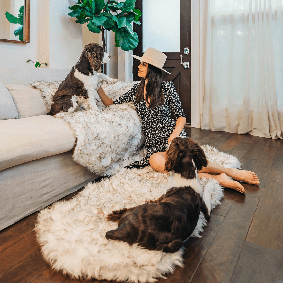 PupRug™ Runner Faux Fur Memory Foam Washable Luxury Pet Bed - White Curve Design with Brown Accents