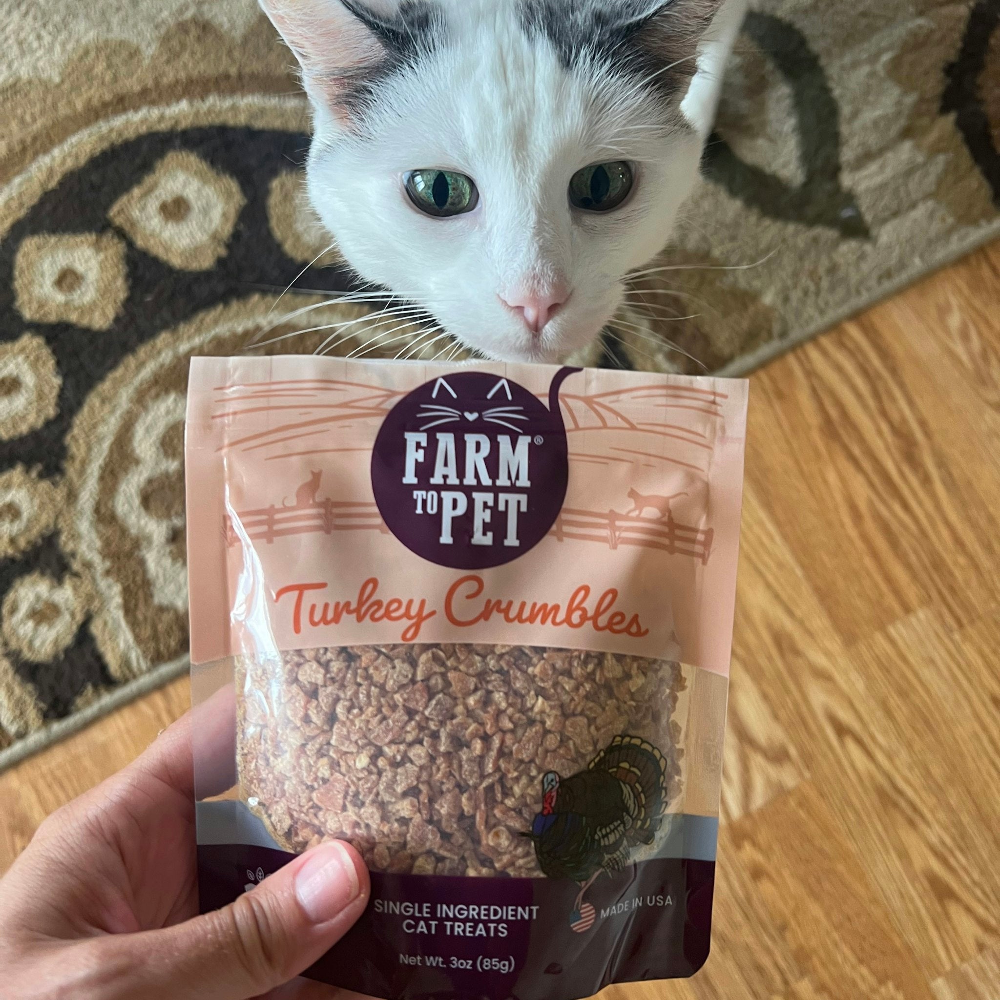 Grain-Free Turkey Crumbles for Cats โ All-Natural, High-Protein Treats