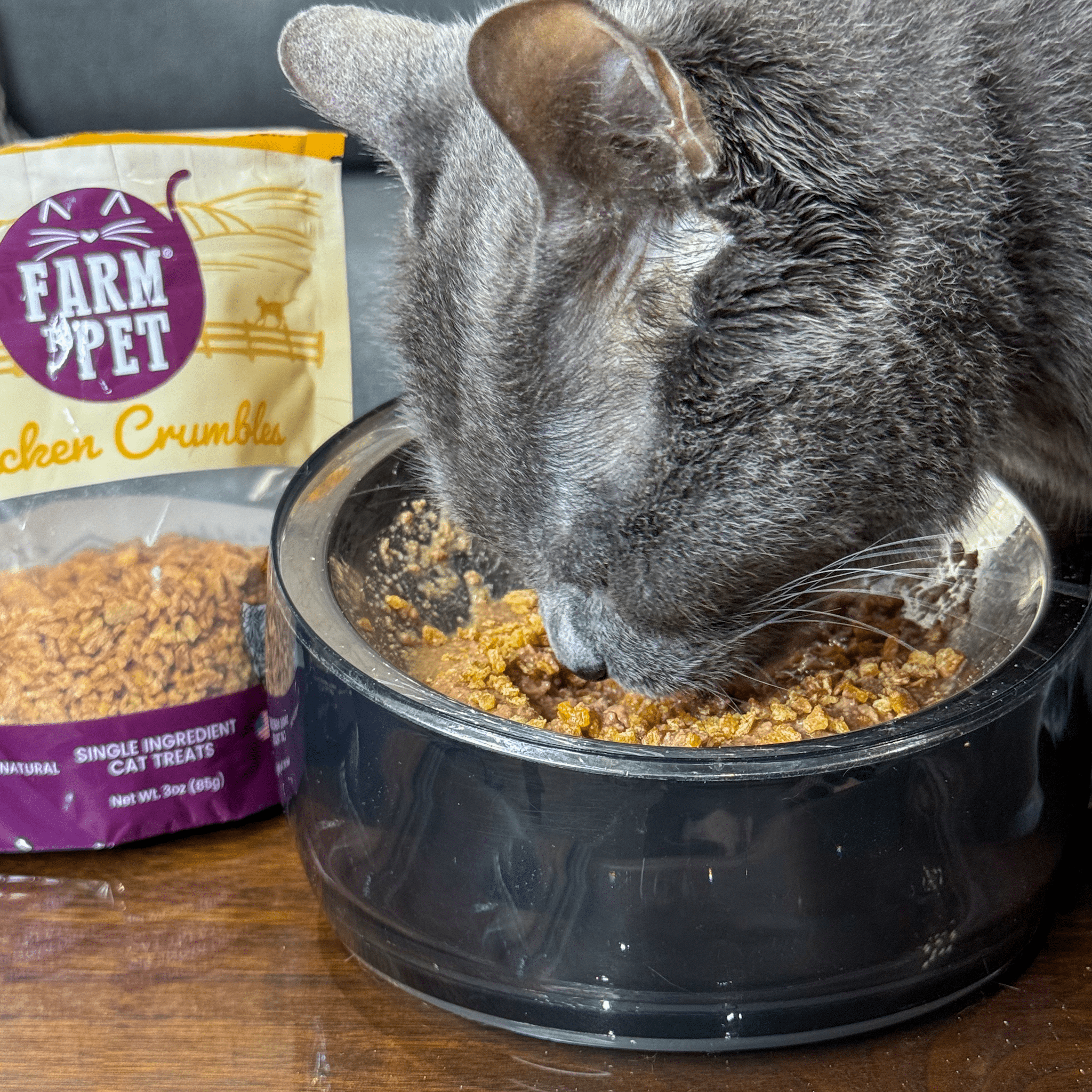 Chicken Crumbles for Cats – High-Protein, Grain-Free, All-Natural Cat Treats