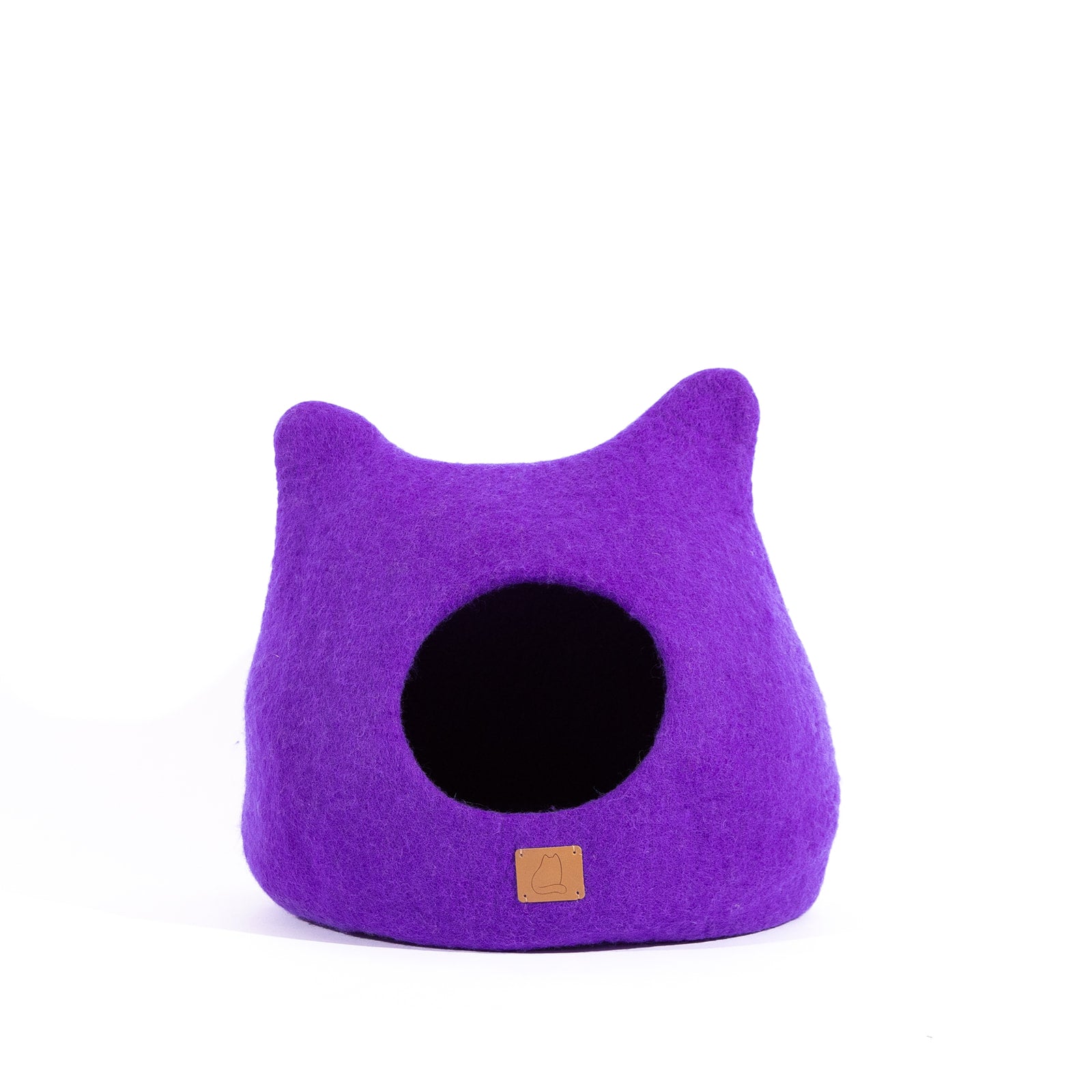 Plum Felt Cat Cave with Ear Design โ Cozy Bed for Cats & Kittens