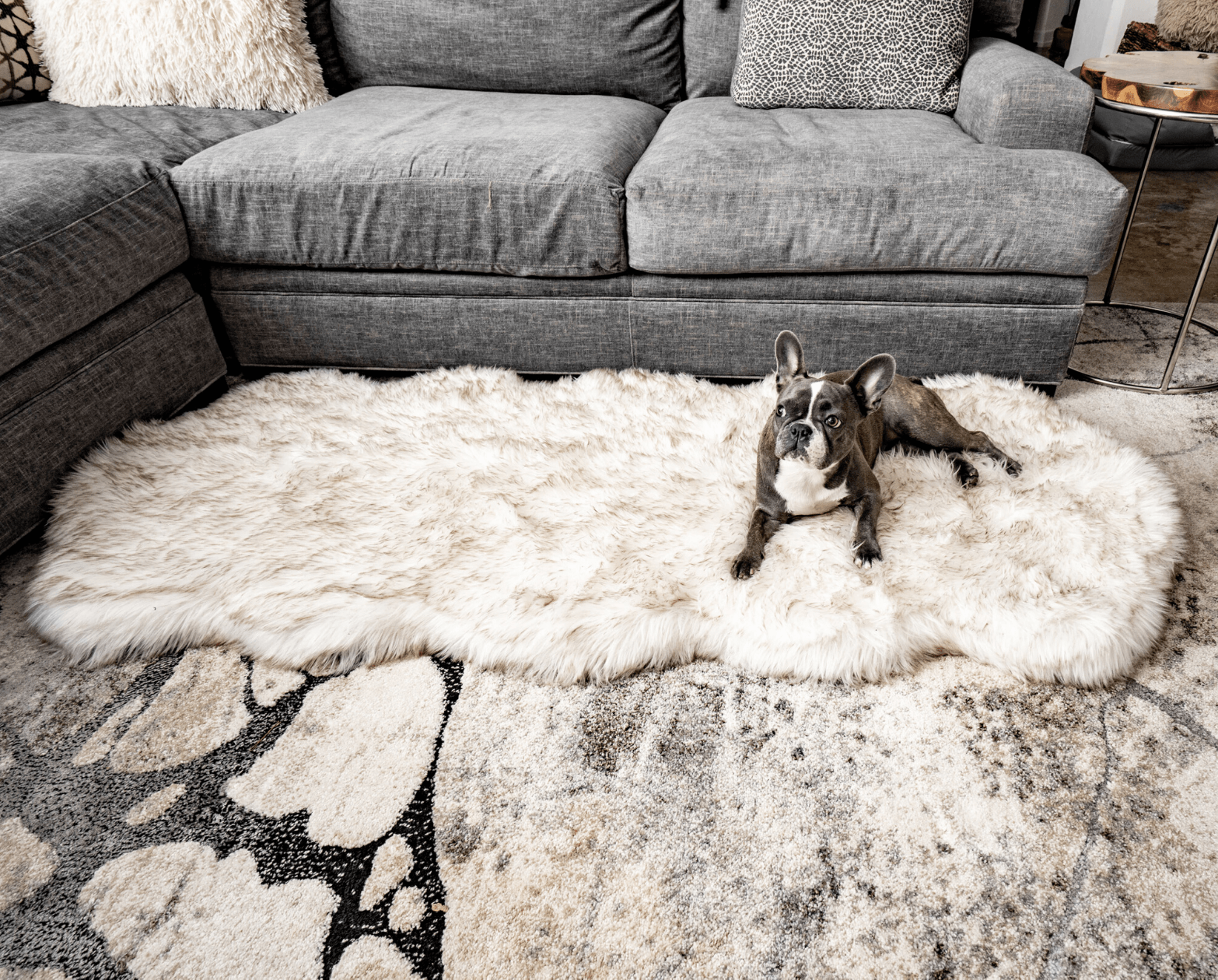 PupRug™ Runner Faux Fur Memory Foam Washable Luxury Pet Bed - White Curve Design with Brown Accents