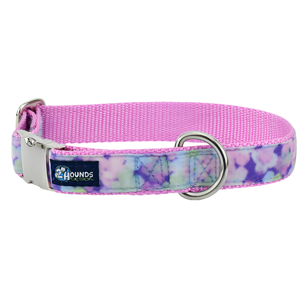 Hydrangea Velvet Dog Collar by 2 Hounds – Soft, Stylish & Adjustable
