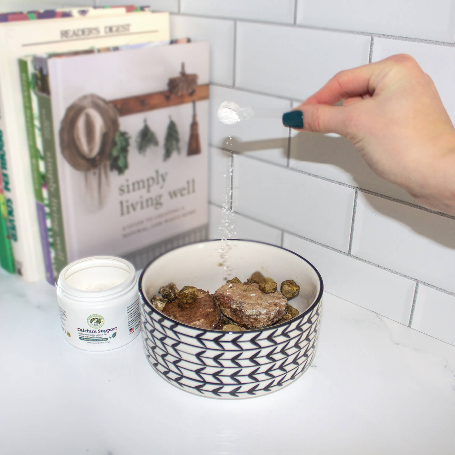 Wholistic Sea Coral Calcium™ – Natural Calcium & Mineral Supplement for Dogs & Cats