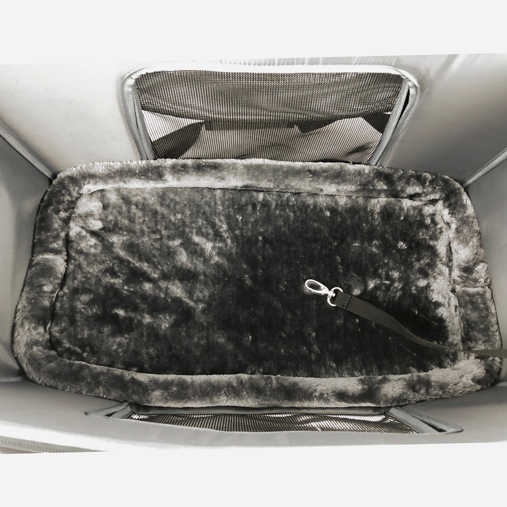 Mr. Peanut’s Coronado Series Pet Car Seat & Portable Travel Crate for Dogs and Cats – Secure Car Booster & Mobile Carrier