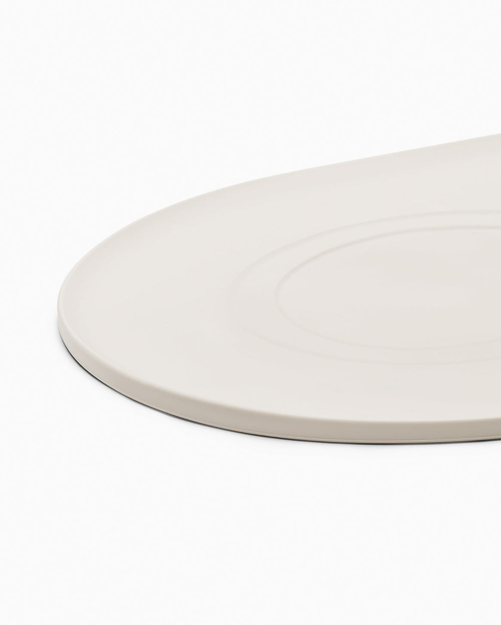 Signature Bowl Mat – Non-Slip, Raised Edge Silicone Mat for Dogs & Cats