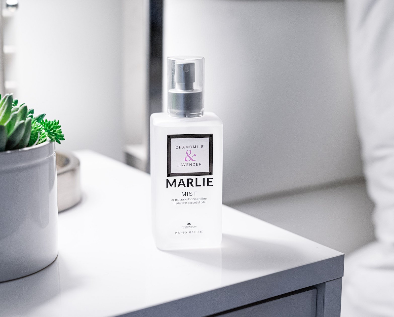 Marlie Mist Pet Odor Eliminator Spray – Natural Essential Oil Deodorizer