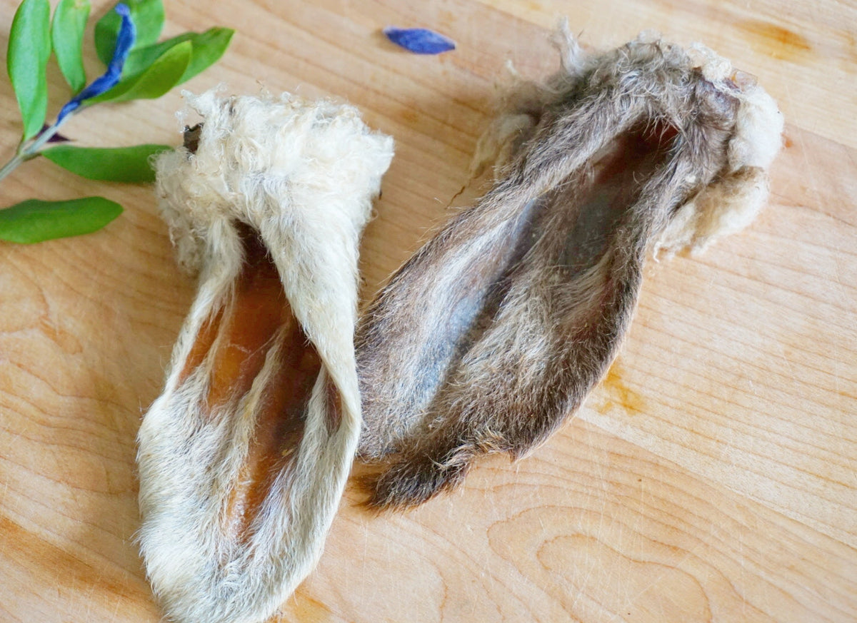Lamb Ears for Dogs & Cats – Furry or Non-Furry Natural Chews