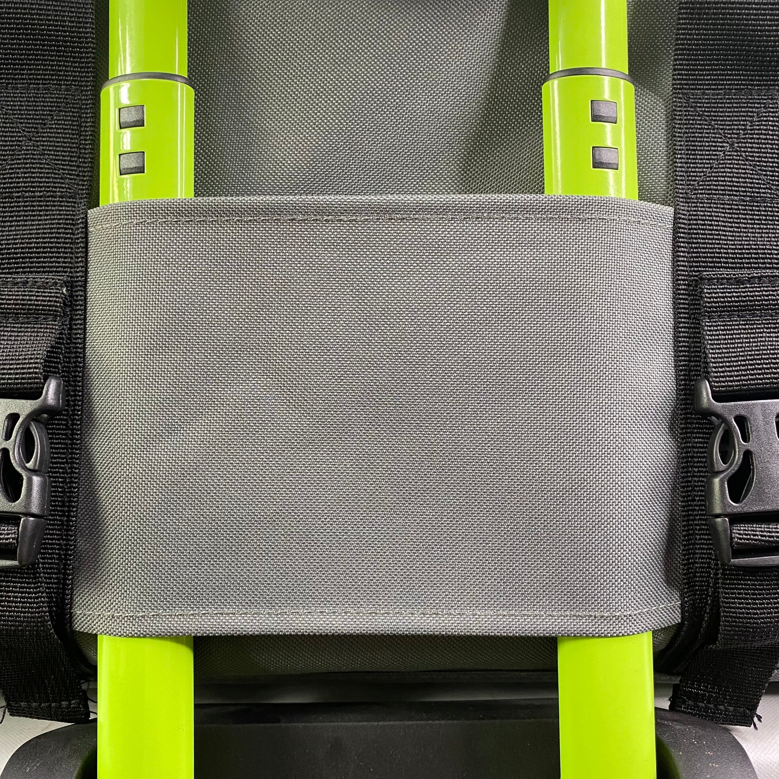 Mr. Peanut’s Silver Series Soft-Sided Pet Carrier – Airline Approved Travel Bag for Small Dogs & Cats