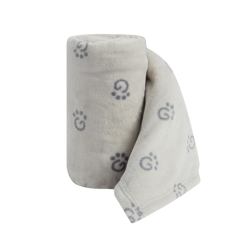 GF PET® Ultra-Soft Logo Blanket – Cozy Fleece Throw for Dogs & Cats
